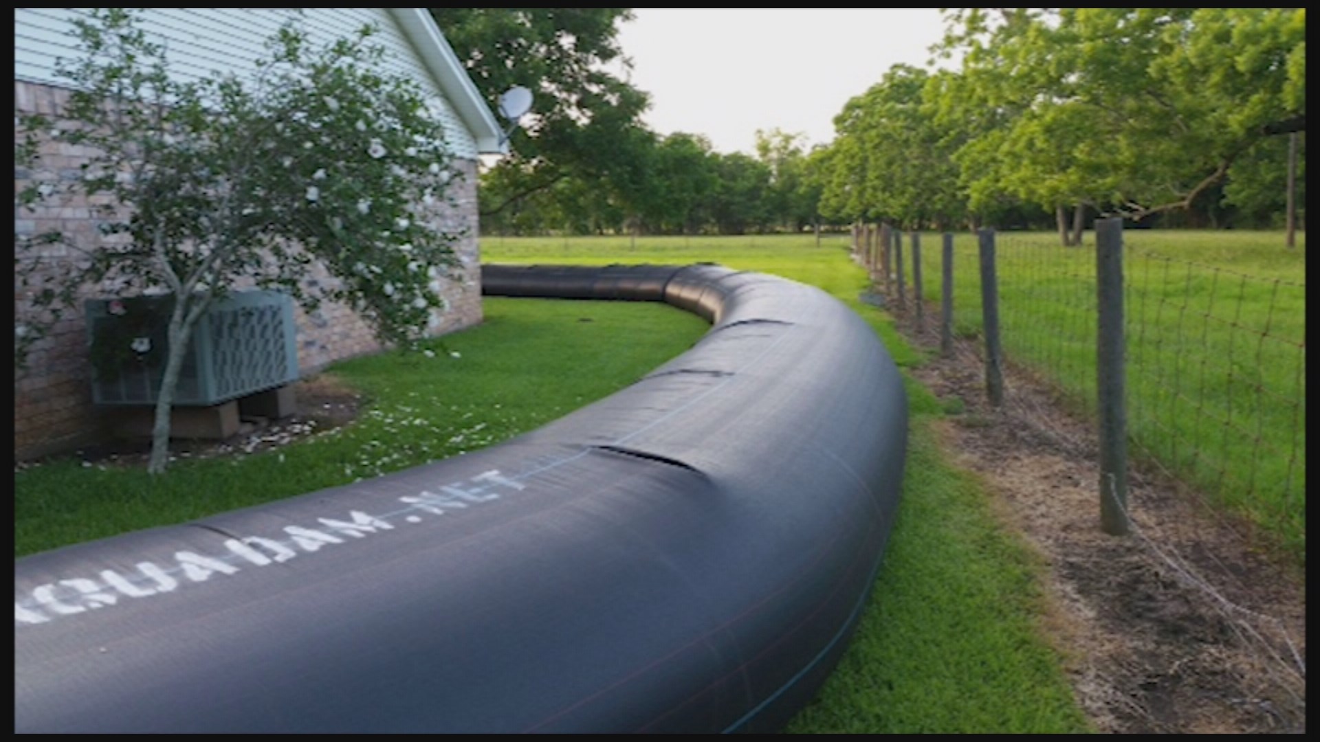 Texas man uses AquaDam to protect home from floodwaters
